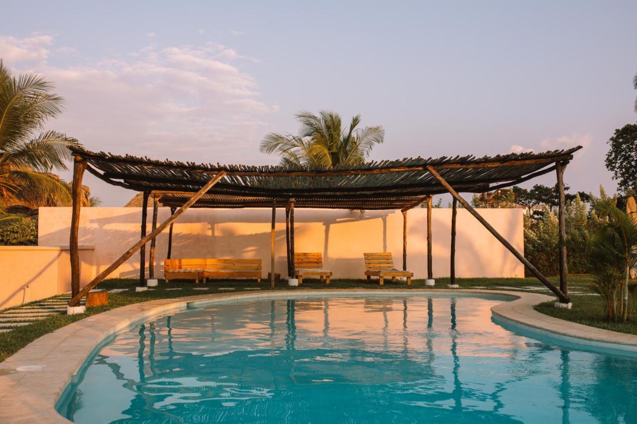 Hidden Wave Hotel El Paredon Buena Vista Exterior photo