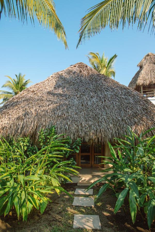 Hidden Wave Hotel El Paredon Buena Vista Exterior photo